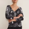Knitwear^Phase Eight Adara Linear Zip Neck Print Jumper Black/Multi