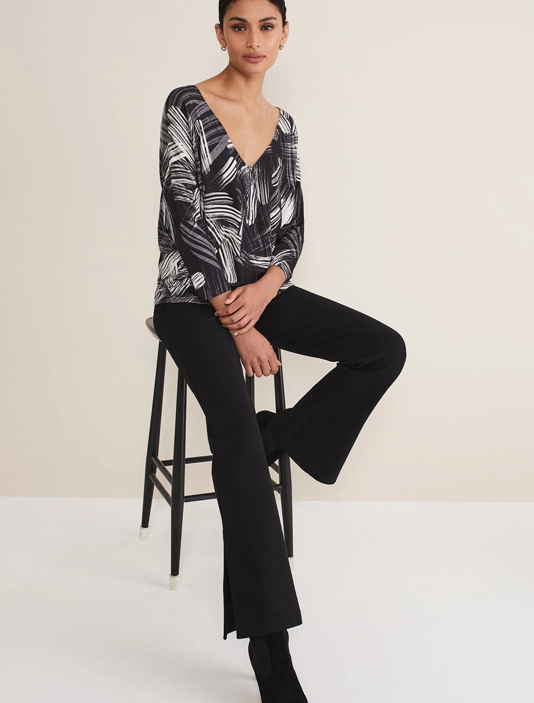 Knitwear^Phase Eight Adara Linear Zip Neck Print Jumper Black/Multi