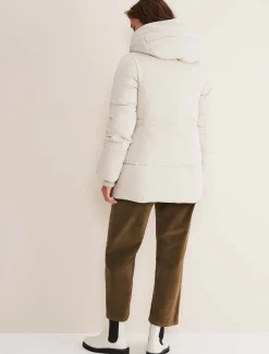 Coats^Phase Eight Isla Short Toggle Puffer Ecru