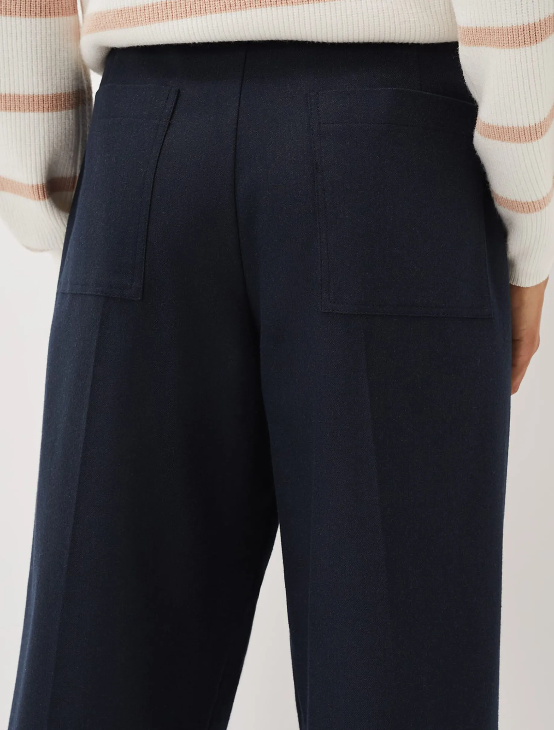 Trousers & Shorts^Phase Eight Odette Pleated Crop Trousers Navy