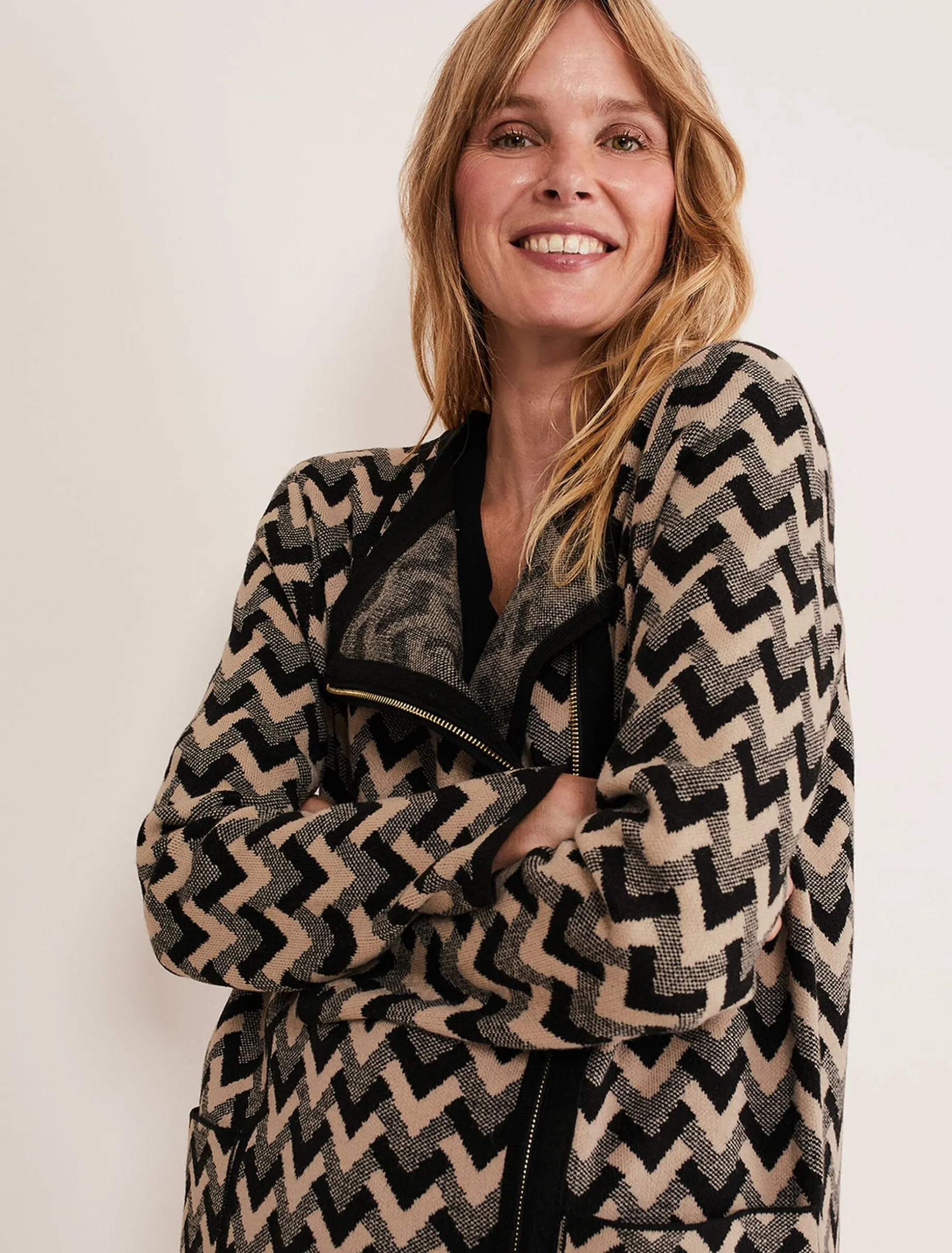 Coats^Phase Eight Perrie Geo Jacquard Knit Coat Camel/Black