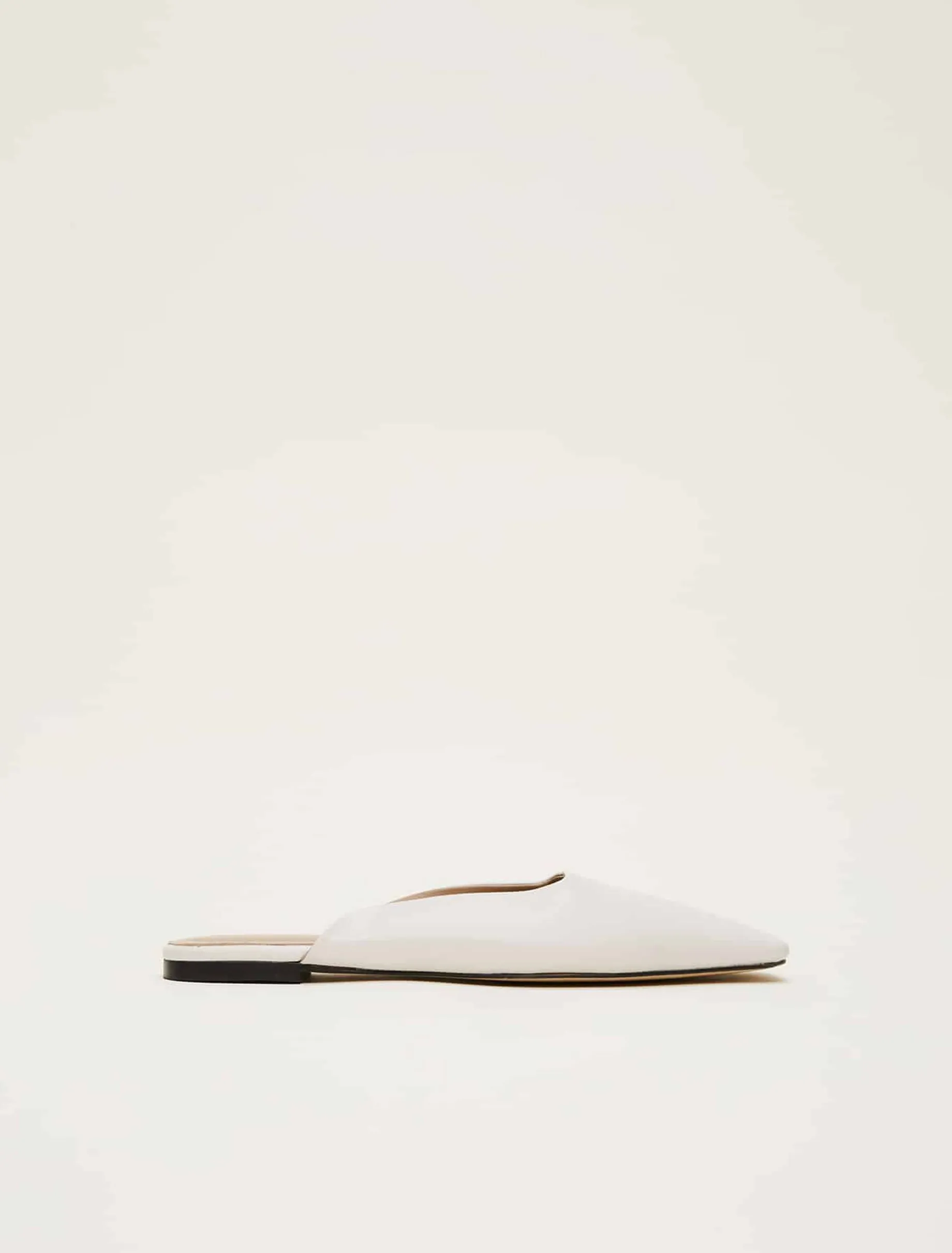 Flats^Phase Eight Slip On Mule Shoe Ivory
